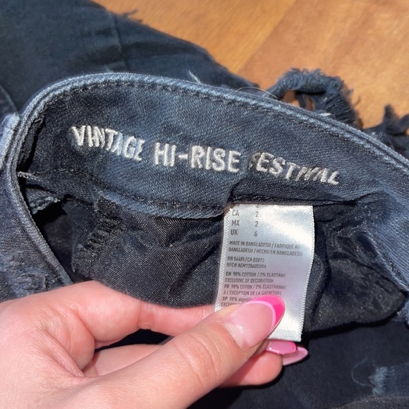 American Eagle Black Vintage High Rise Festival Shorts - Picture 4 of 6